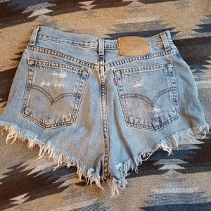 Vintage distressed  high waist shorts!